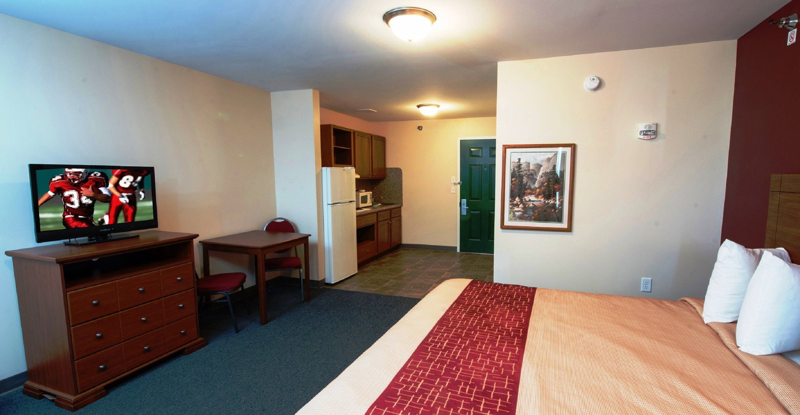 Red Roof Inn & Suites Dickinson - thumb 6