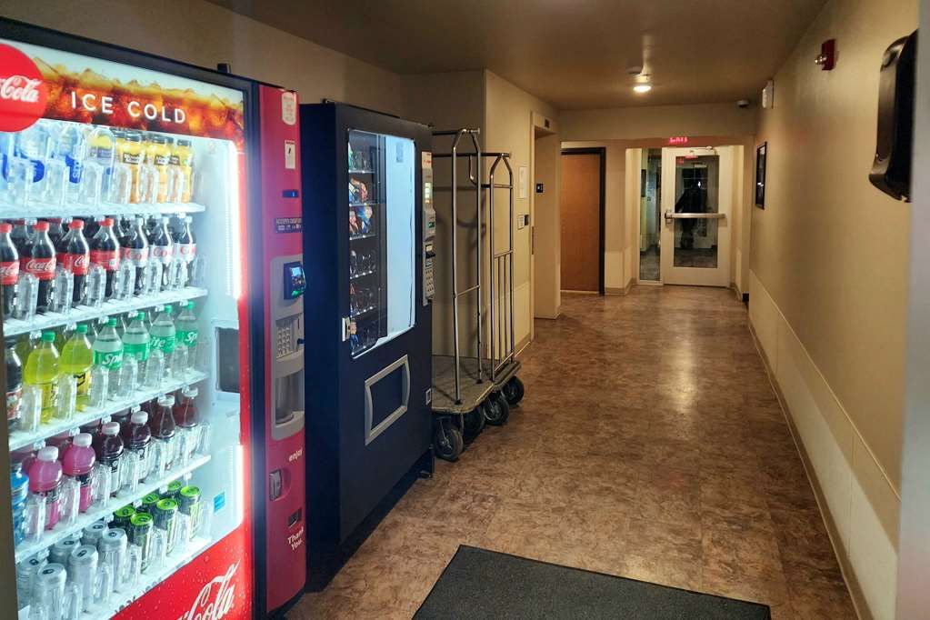 WoodSpring Suites Dickinson - thumb 14