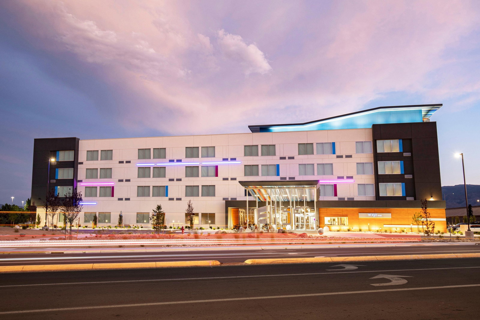 Aloft Reno-Tahoe International Airport - thumb 1