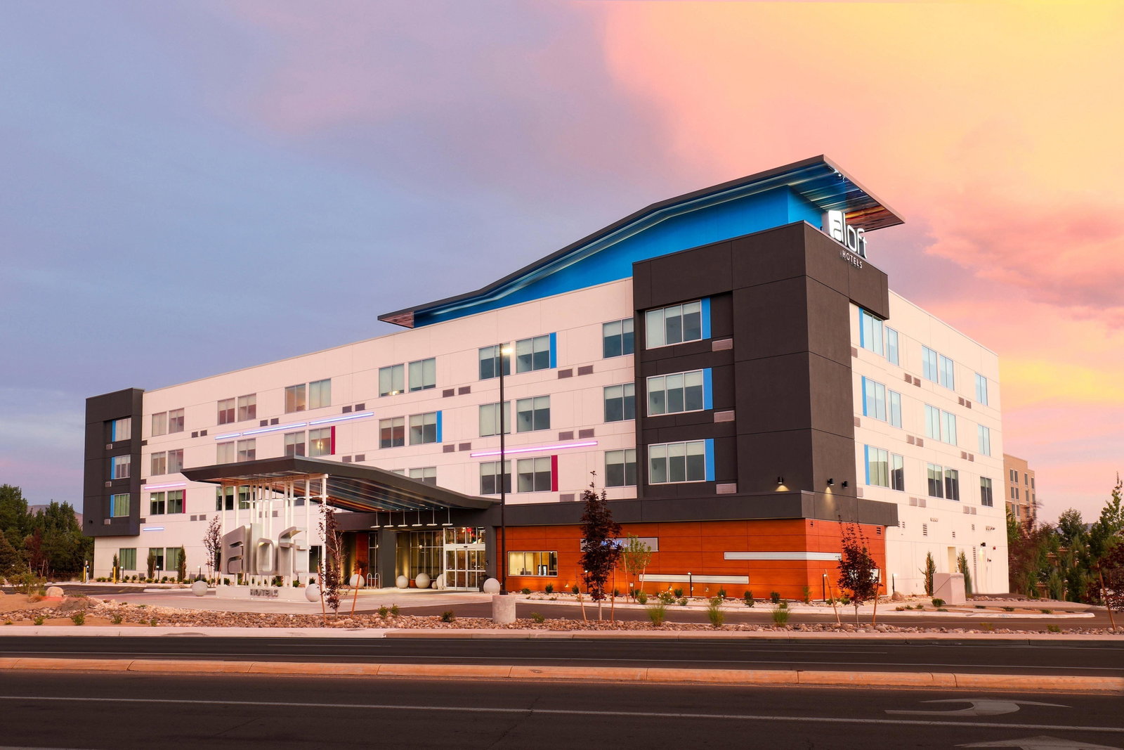 Aloft Reno-Tahoe International Airport - thumb 2