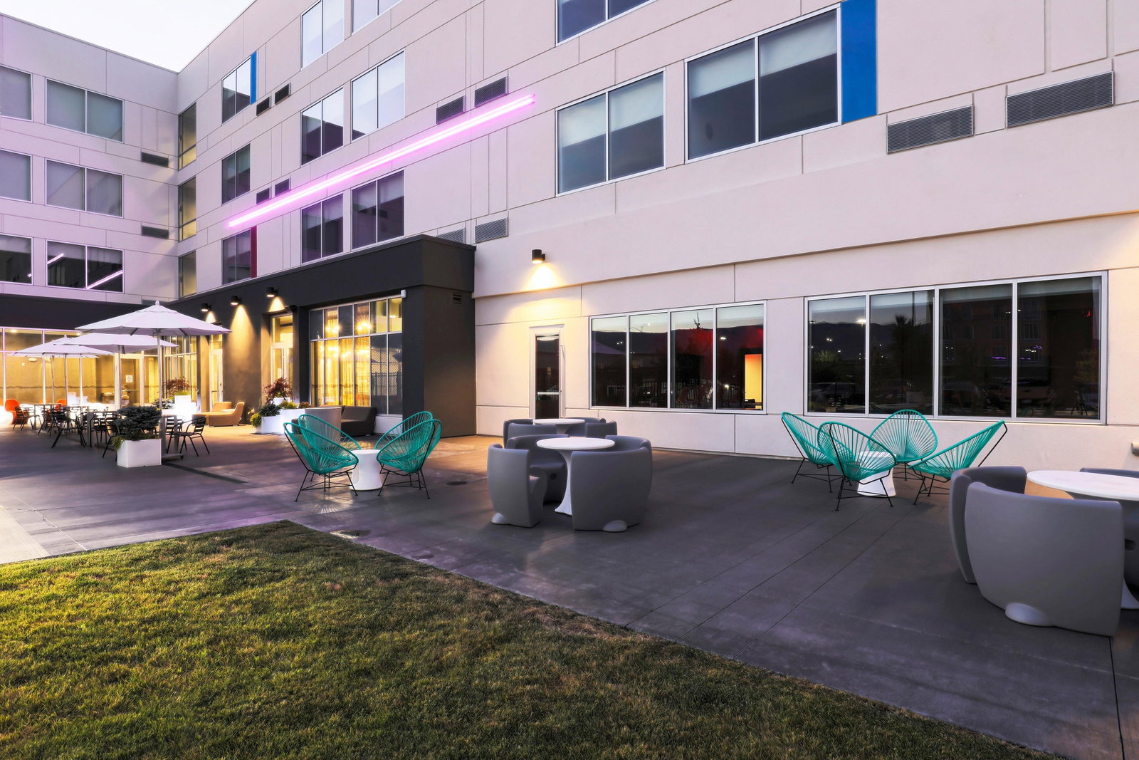 Aloft Reno-Tahoe International Airport - thumb 16