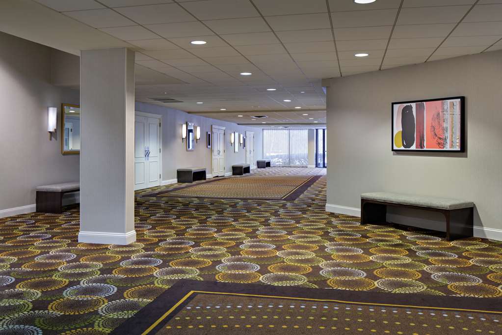 DoubleTree By Hilton Fairfield Hotel - thumb 2
