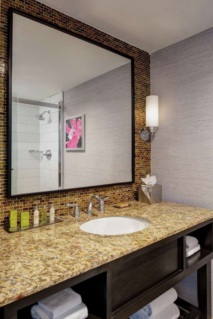 DoubleTree By Hilton Fairfield Hotel - thumb 5