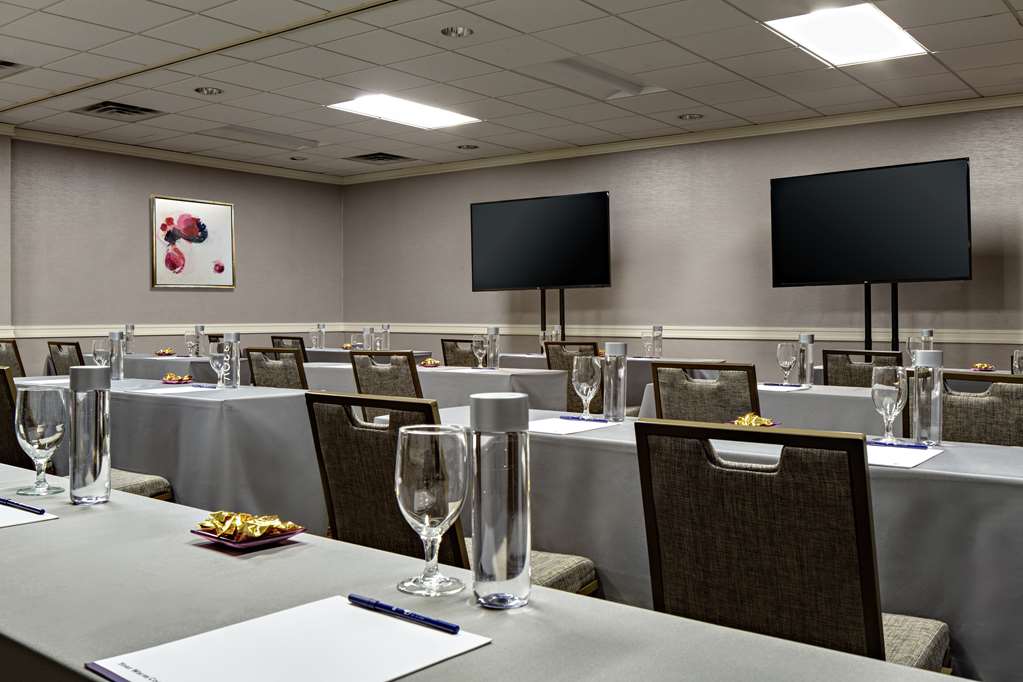 DoubleTree By Hilton Fairfield Hotel - thumb 8