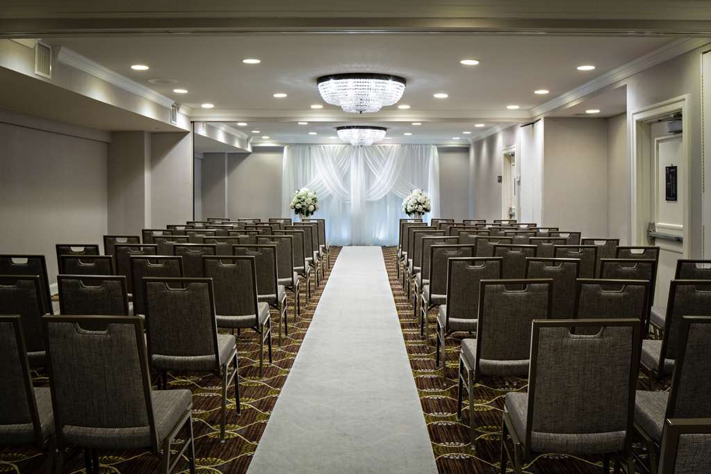 DoubleTree By Hilton Fairfield Hotel - thumb 10