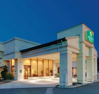 La Quinta Inn  Suites Fairfield - Accommodation Philadelphia