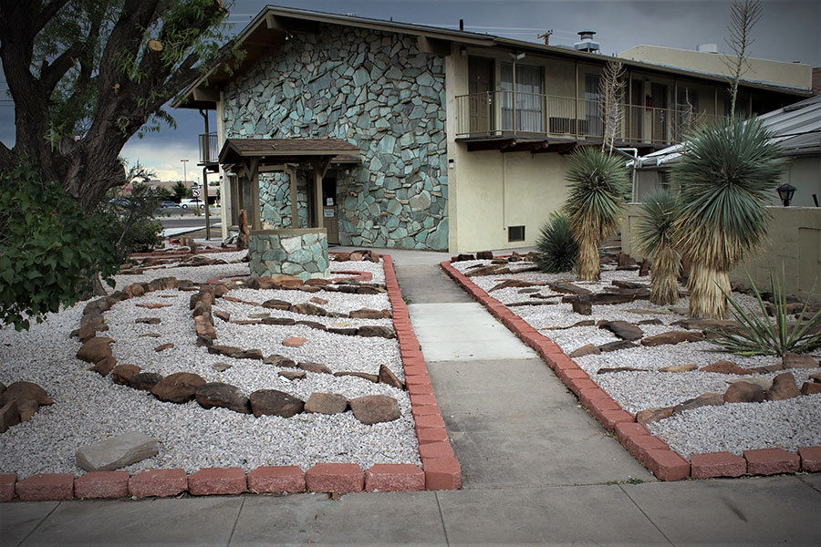 Lamplighter Inn - thumb 0