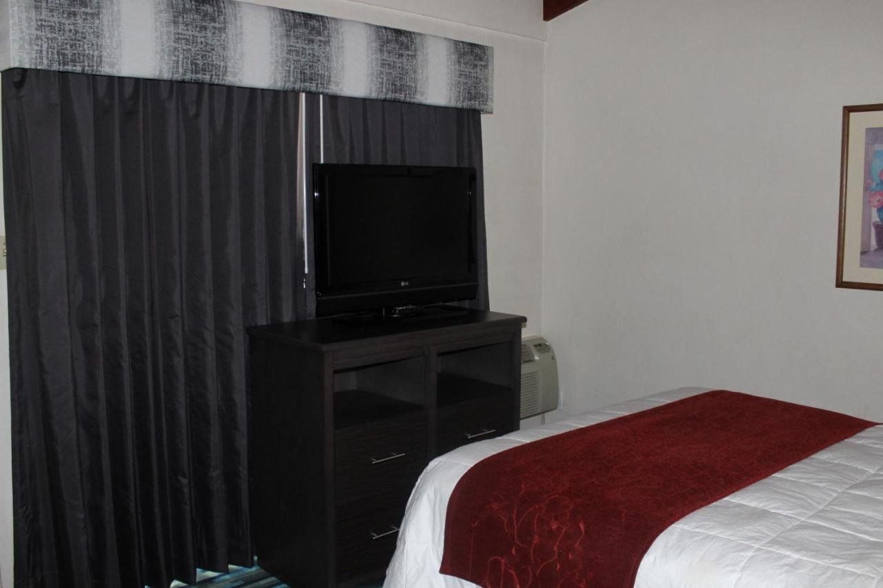 Lamplighter Inn - thumb 11