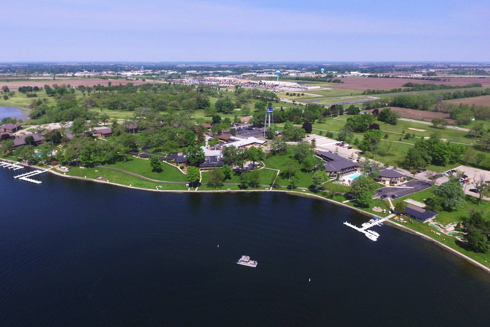 Lake Lawn Resort - thumb 1