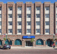 Baymont Inn  Suites Delavan - Accommodation Philadelphia