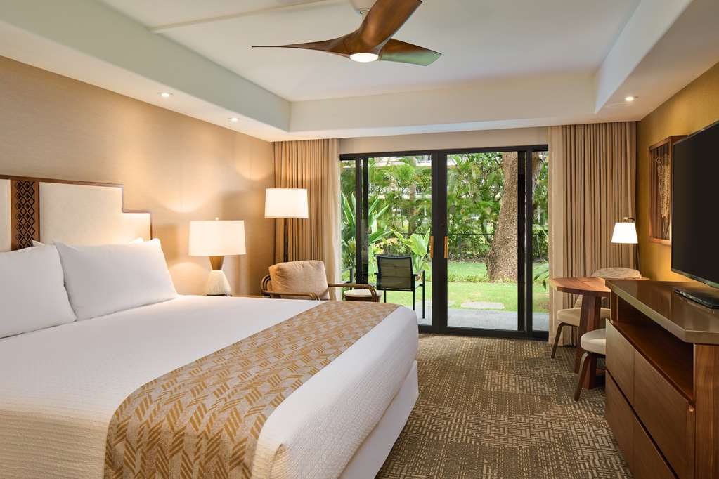 Kaanapali Beach Hotel - thumb 8