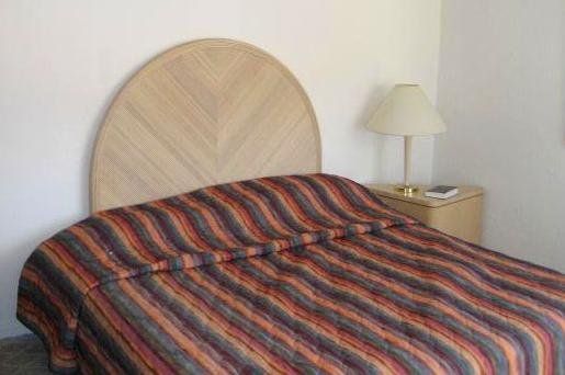 Binns Motor Inn - thumb 2