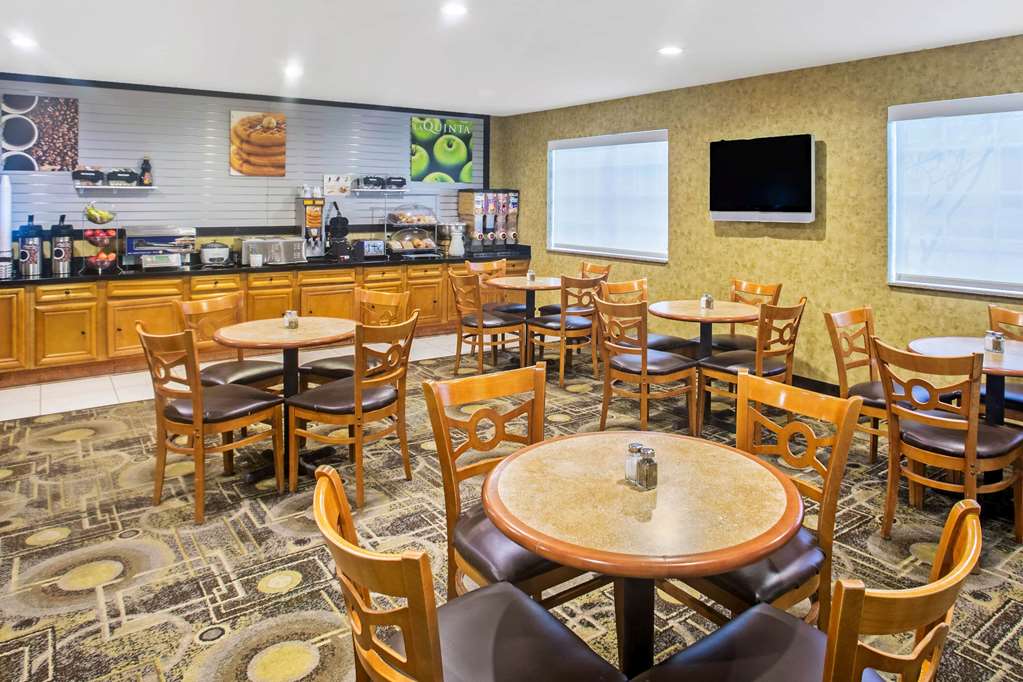 La Quinta Inn & Suites Fort Smith - thumb 15