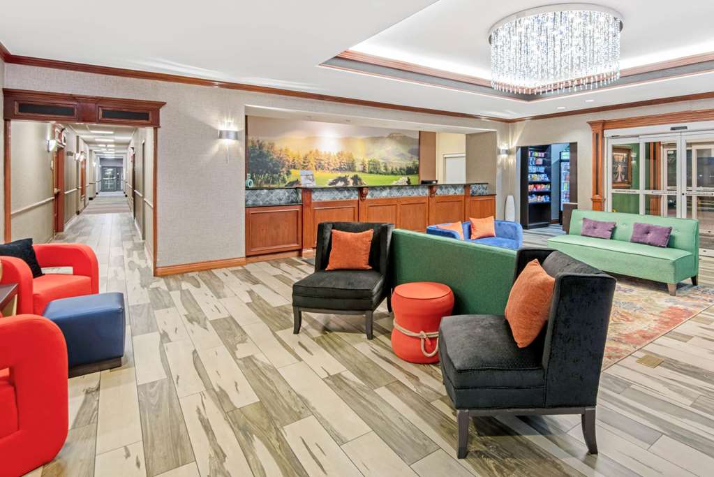 La Quinta Inn & Suites- Moore - thumb 2