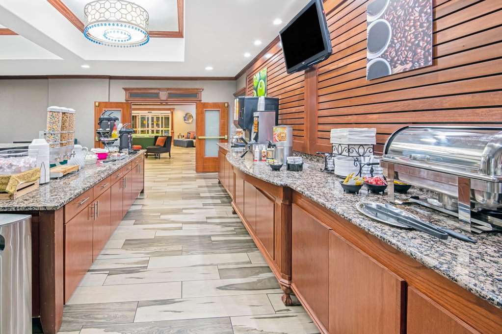 La Quinta Inn & Suites- Moore - thumb 15