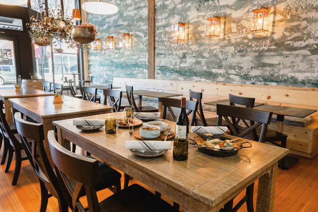 SCP Redmond Hotel - thumb 3