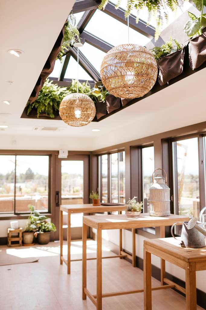 SCP Redmond Hotel - thumb 13