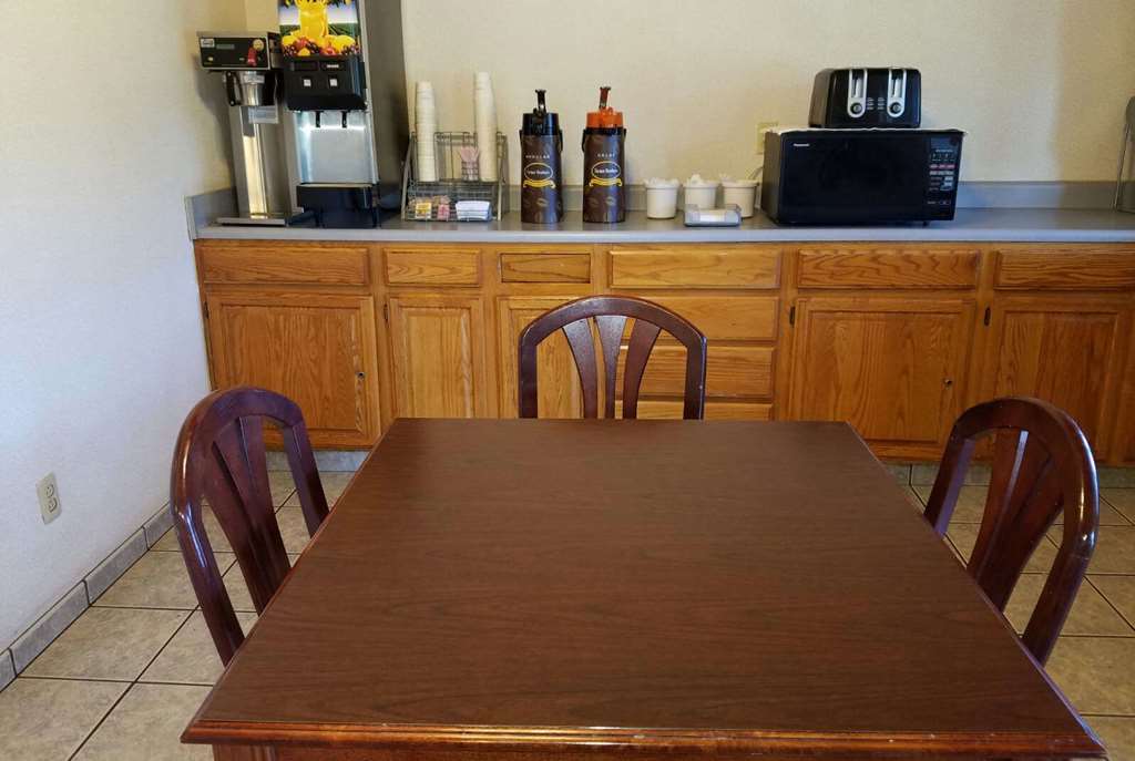 Knights Inn Franklin - thumb 8