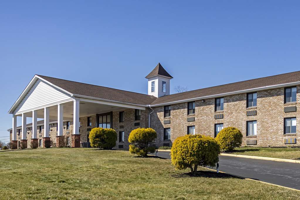 Quality Inn - thumb 1