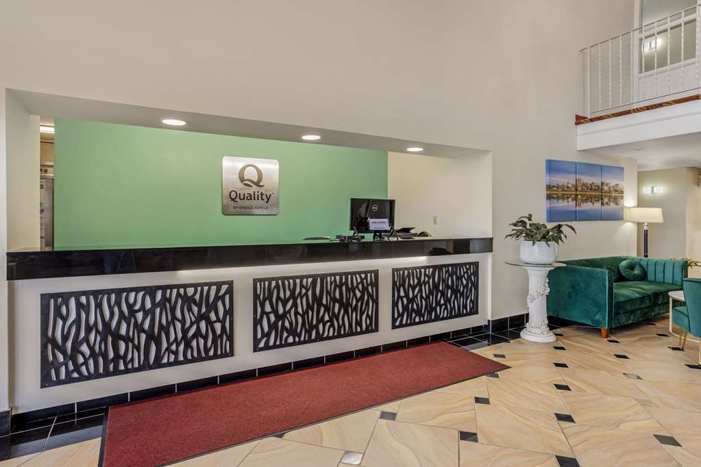 Quality Inn - thumb 2