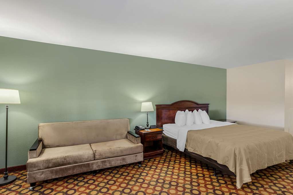 Quality Inn - thumb 10