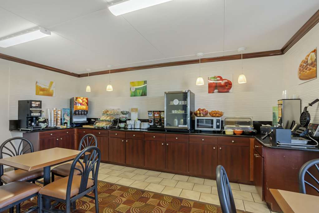 Quality Inn - thumb 12