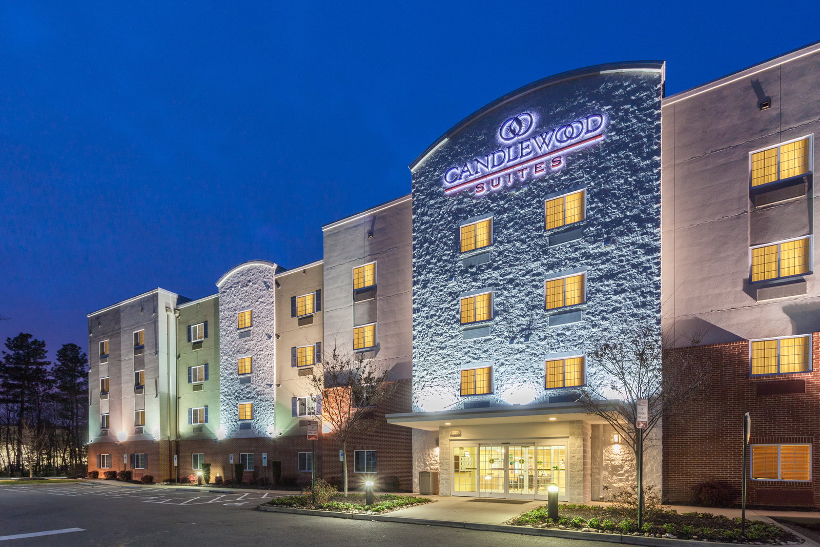 Candlewood Suites Richmond Airport - thumb 1
