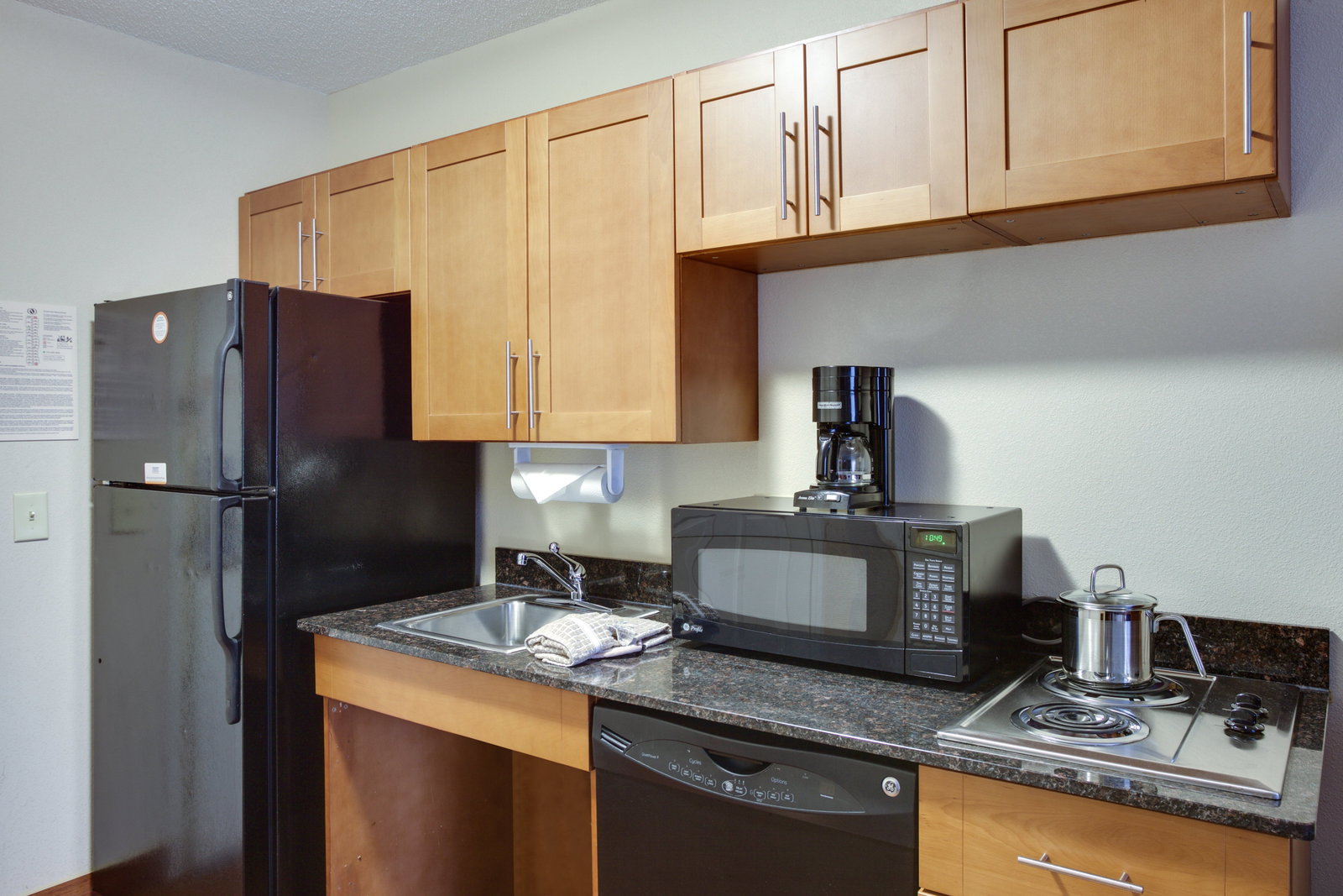 Candlewood Suites Richmond Airport - thumb 6