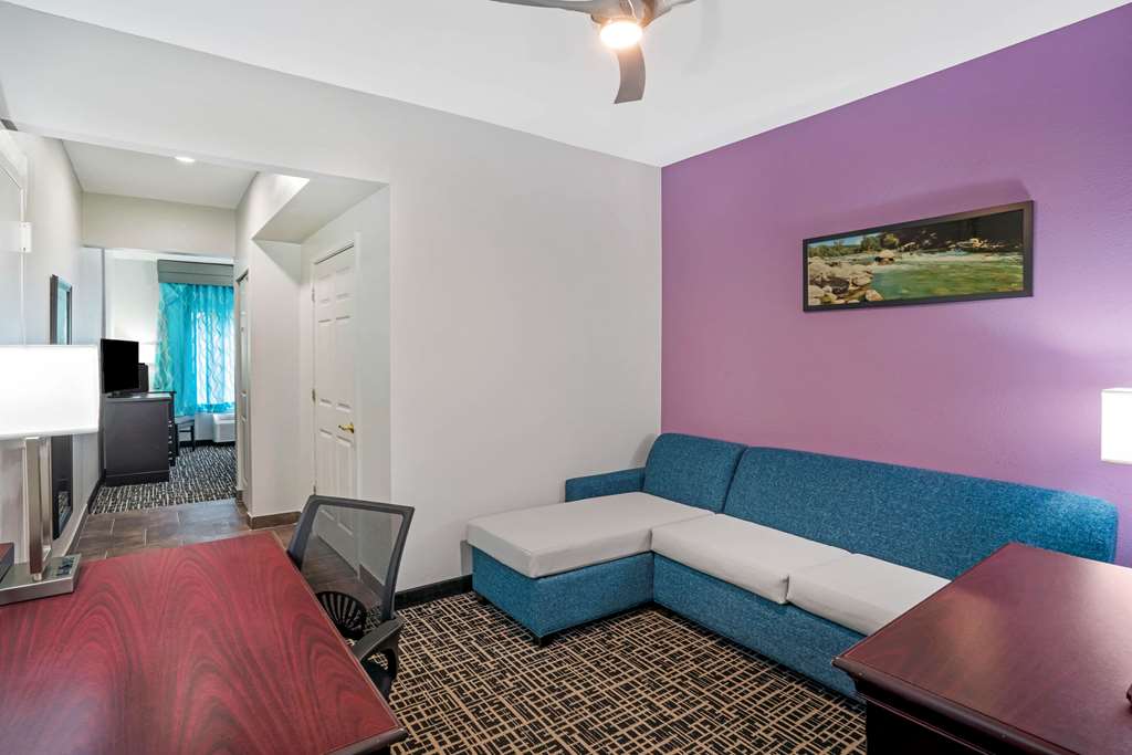 La Quinta Inn & Suites Cookeville - thumb 8