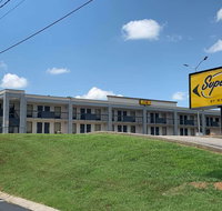 Super 8 by Wyndham Cookeville - Accommodation Philadelphia