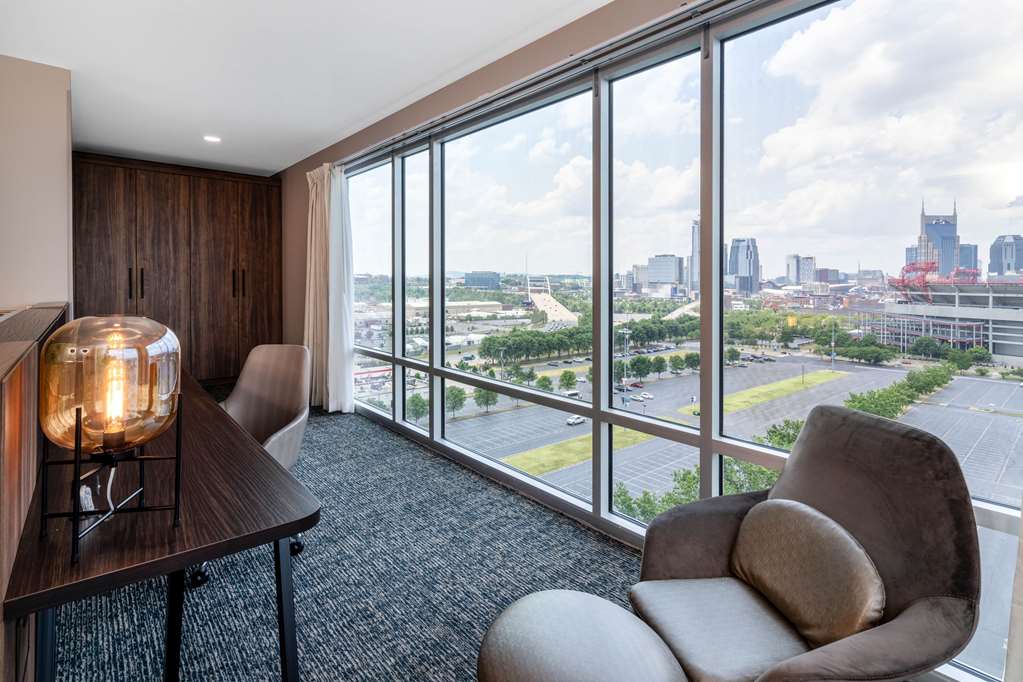 La Quinta Inn & Suites Downtown Stadium - thumb 13