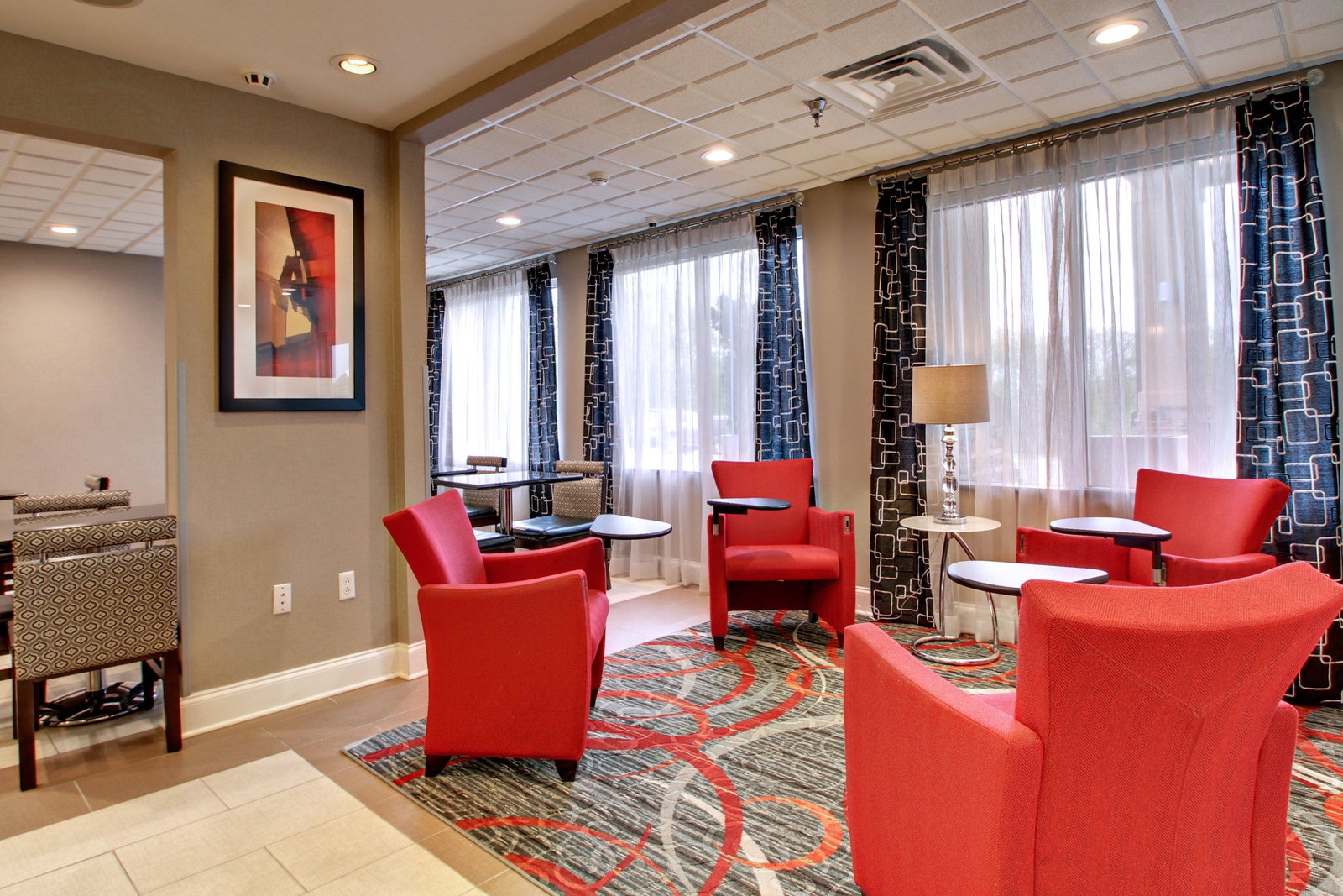 Holiday Inn Express - thumb 4