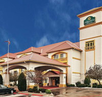 La Quinta Inn  Suites Weatherford - Accommodation Philadelphia