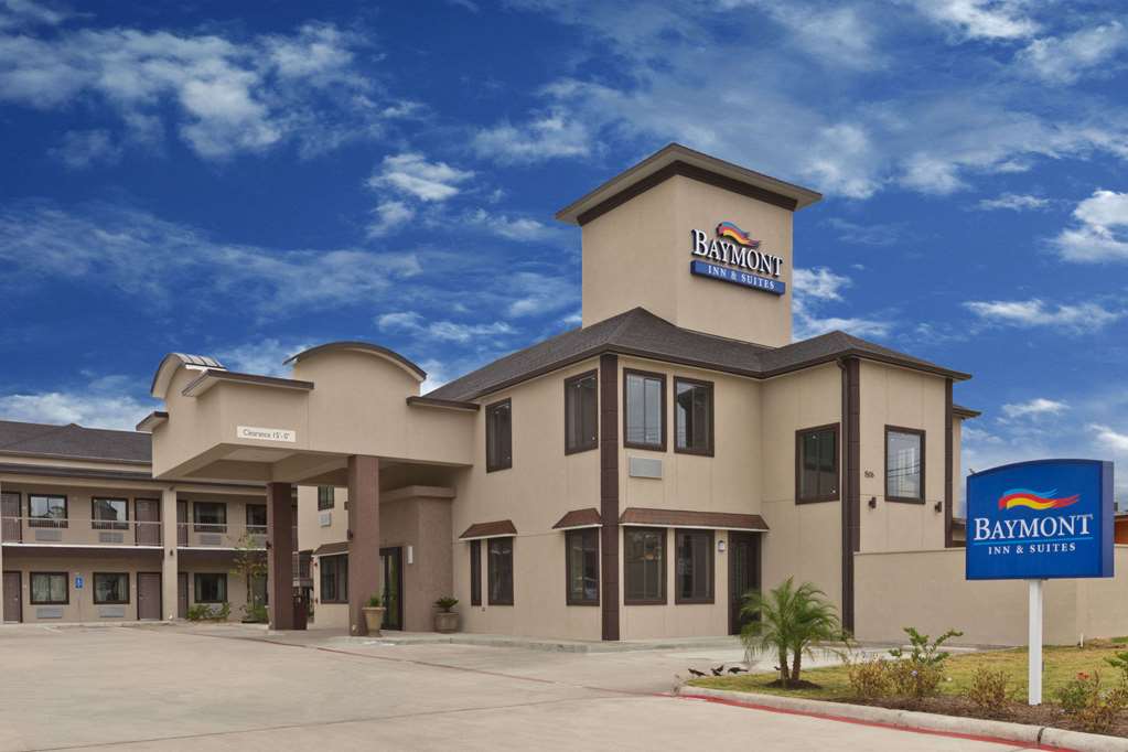 Baymont Inn/Suites Bryan College Station - thumb 2