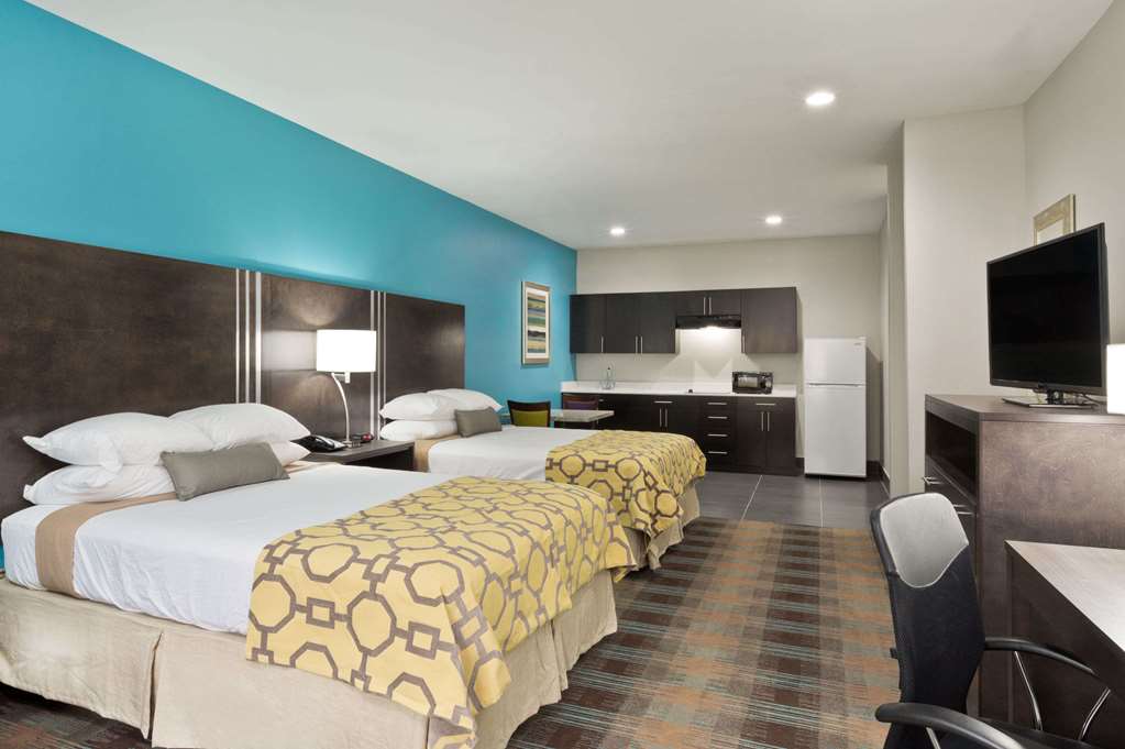 Baymont Inn/Suites Bryan College Station - thumb 8