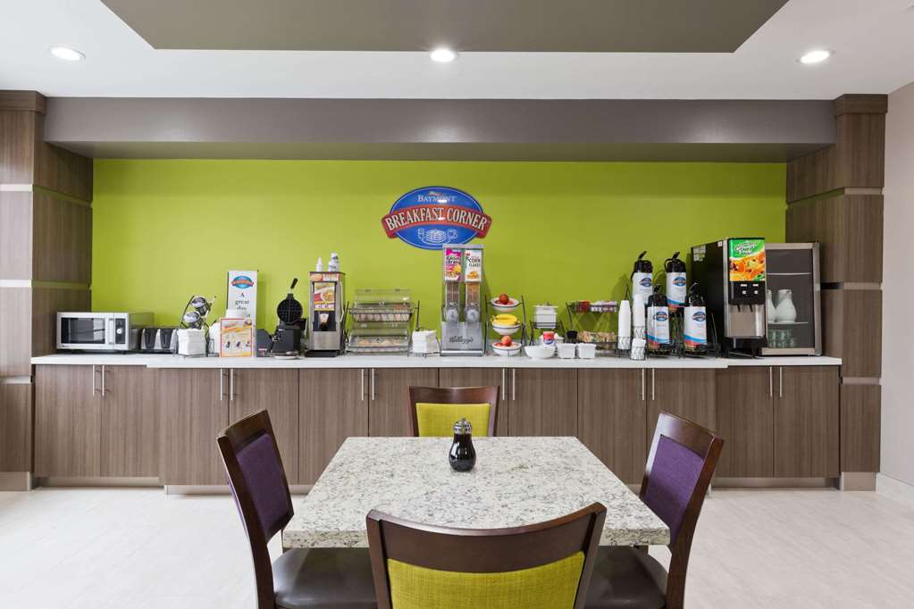 Baymont Inn/Suites Bryan College Station - thumb 13