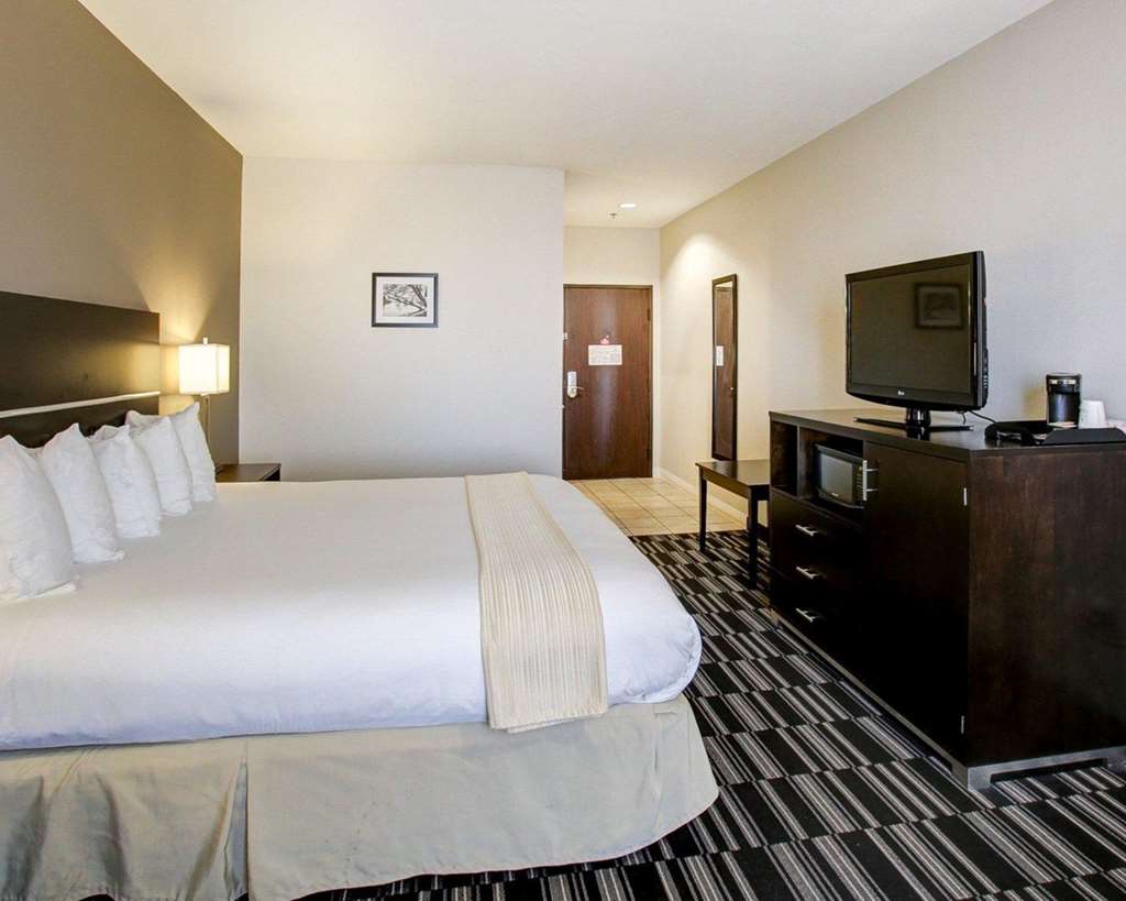 Quality Inn & Suites Bryan - thumb 5