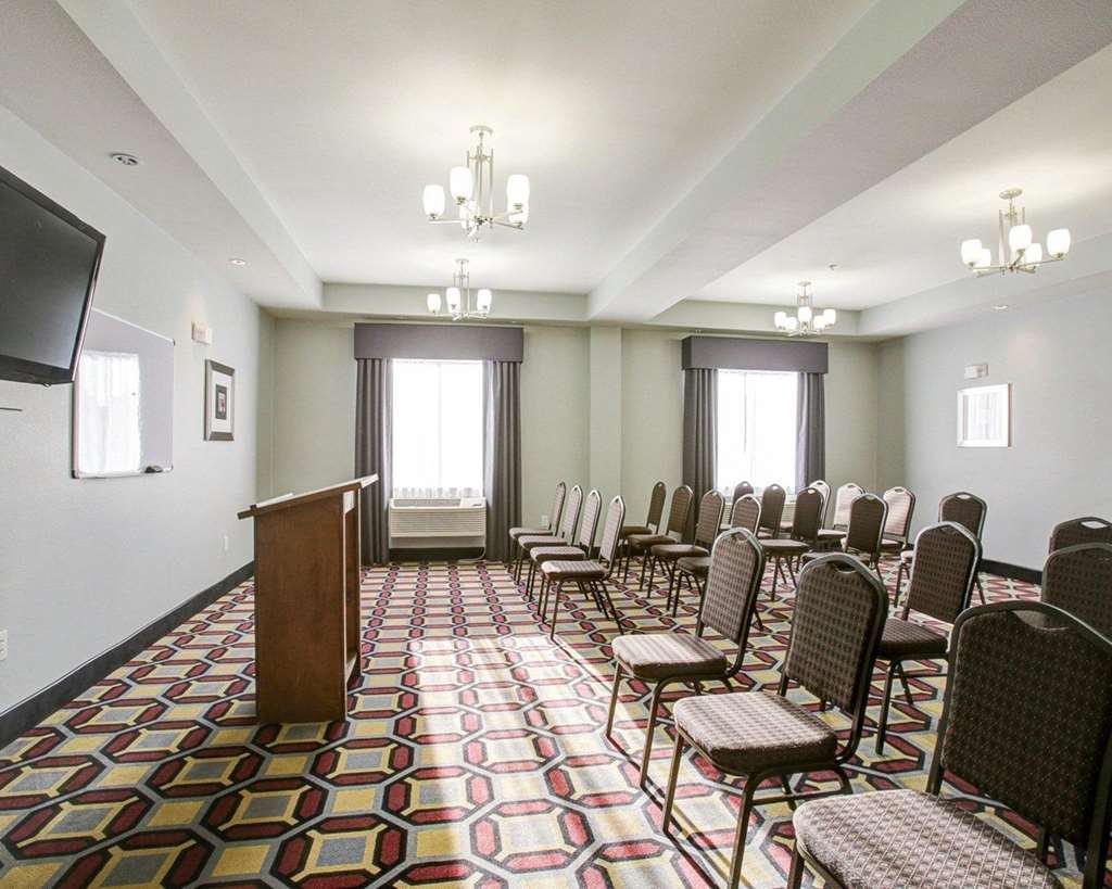 Quality Inn & Suites Bryan - thumb 10