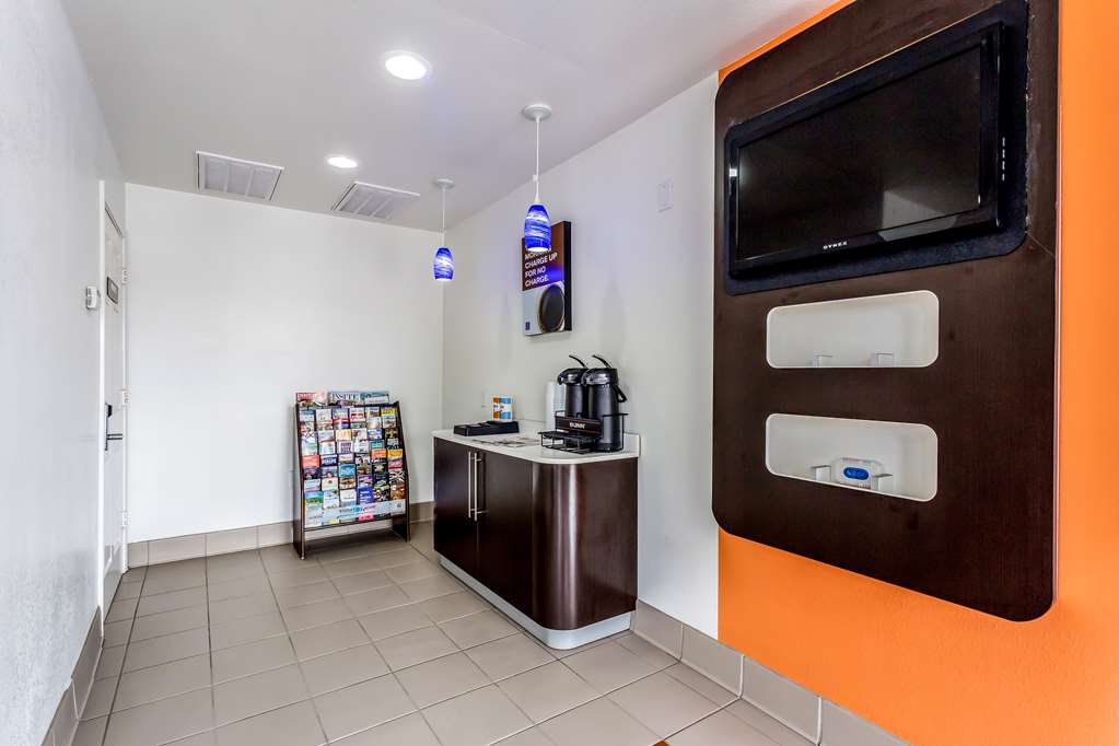Motel 6 Bryan - thumb 10