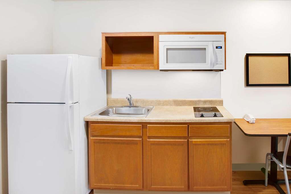 WoodSpring Suites College Station - thumb 6