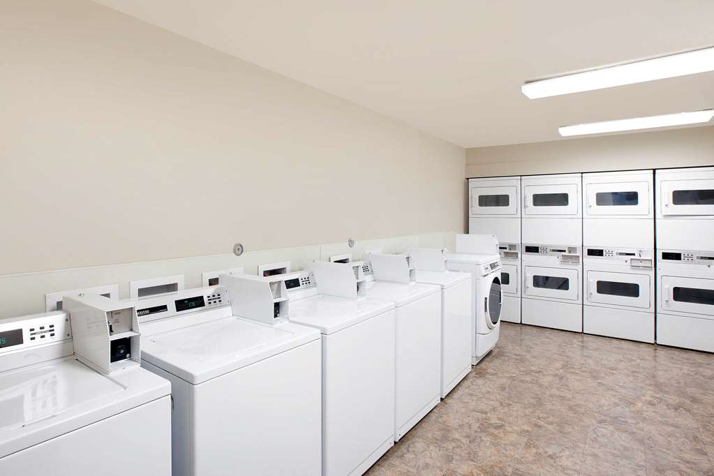 WoodSpring Suites College Station - thumb 14
