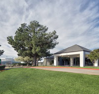 Courtyard Dallas Arlington/Entertainment - Accommodation Philadelphia