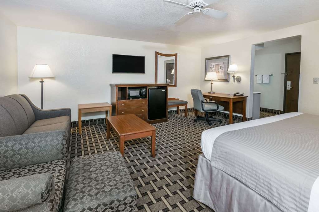 Baymont Inn & Suites Arlington - thumb 10