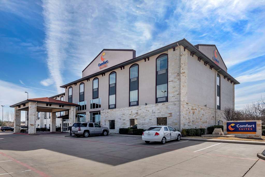 Comfort Suites - thumb 0