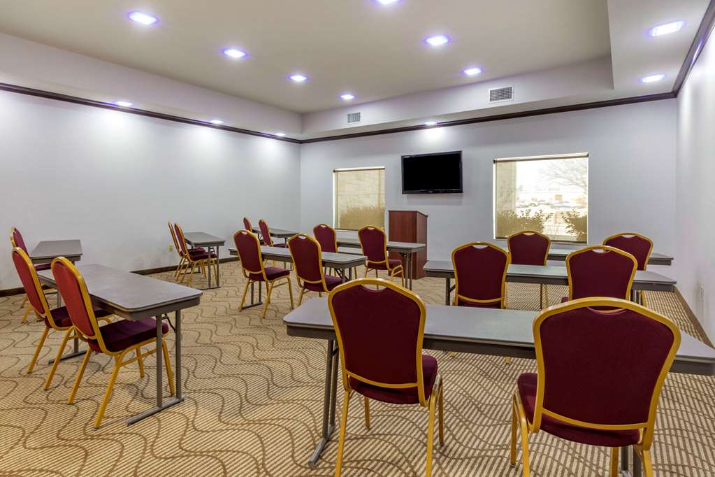 Comfort Suites - thumb 5