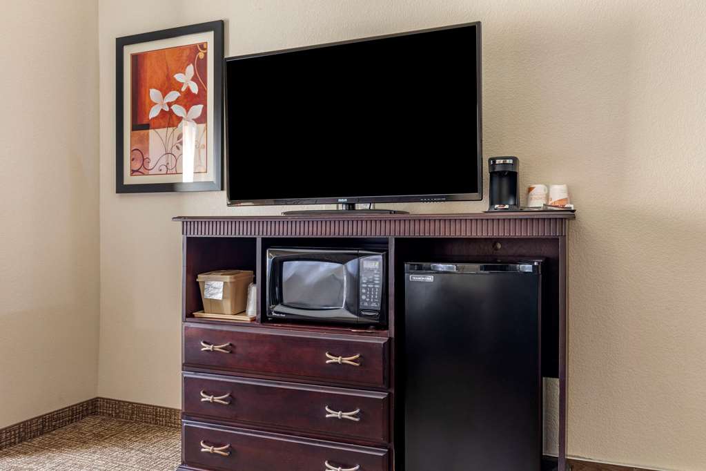 Comfort Suites - thumb 10