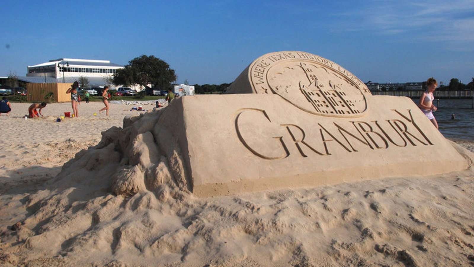 Holiday Inn Express & Suites Granbury - thumb 17