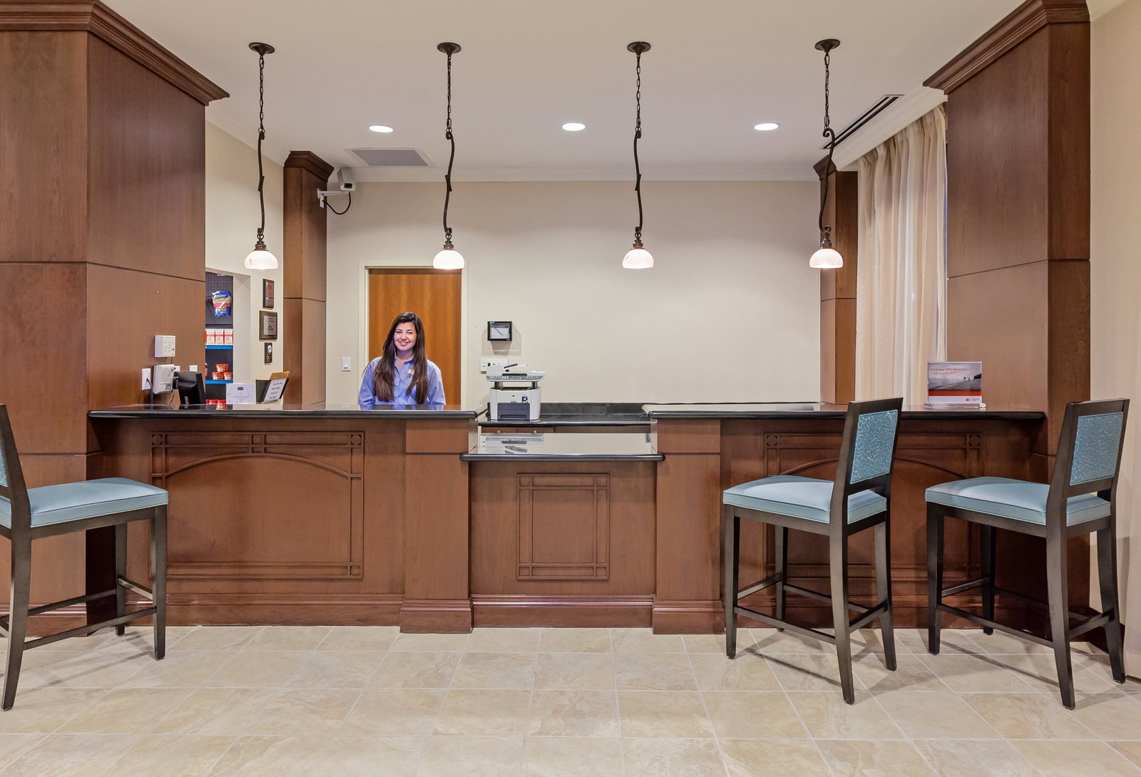 Staybridge Suites - thumb 4