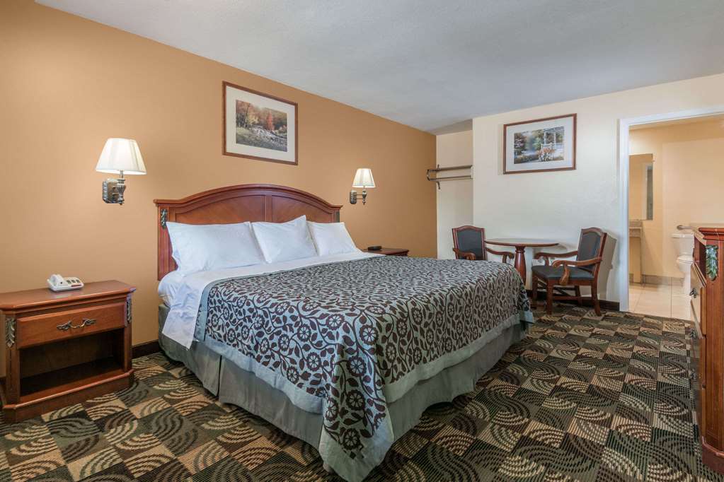 Days Inn Temple - thumb 6