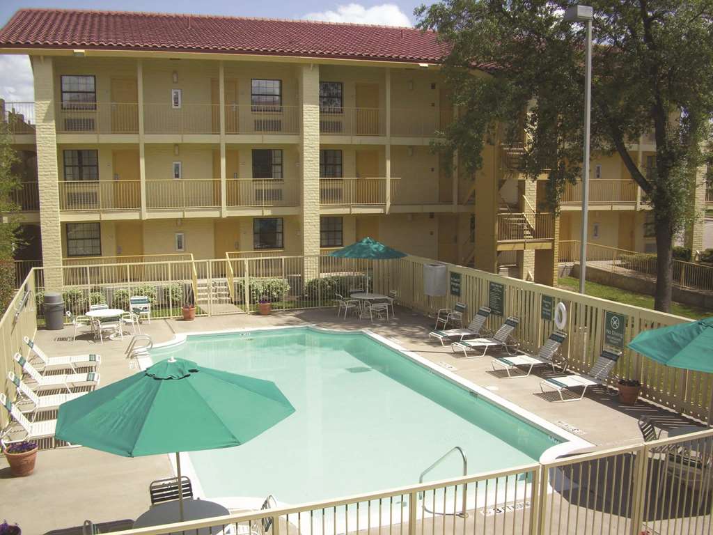 La Quinta Inn Temple - thumb 9